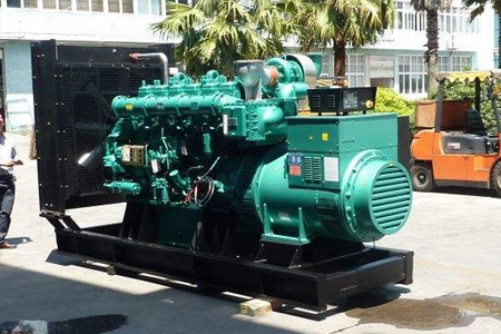 leyu乐鱼体育直播:首款城市多功能商用车春风“帅客”面世